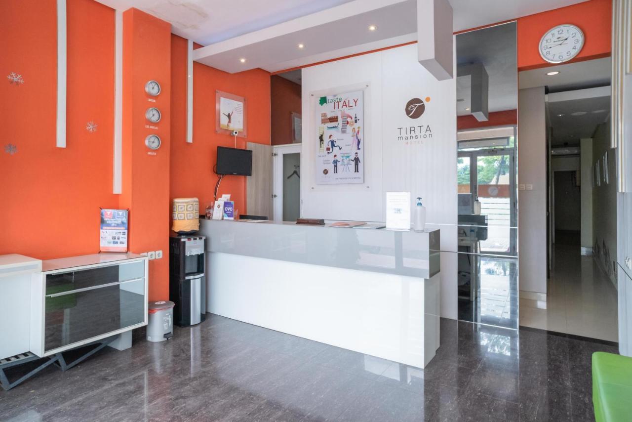 Reddoorz At Tirta Mansion Paramount Gading Cicayur Exteriér fotografie